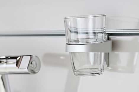 Glashalter, für 1 Glas / 3 Gläser, für Wandsystem Labos